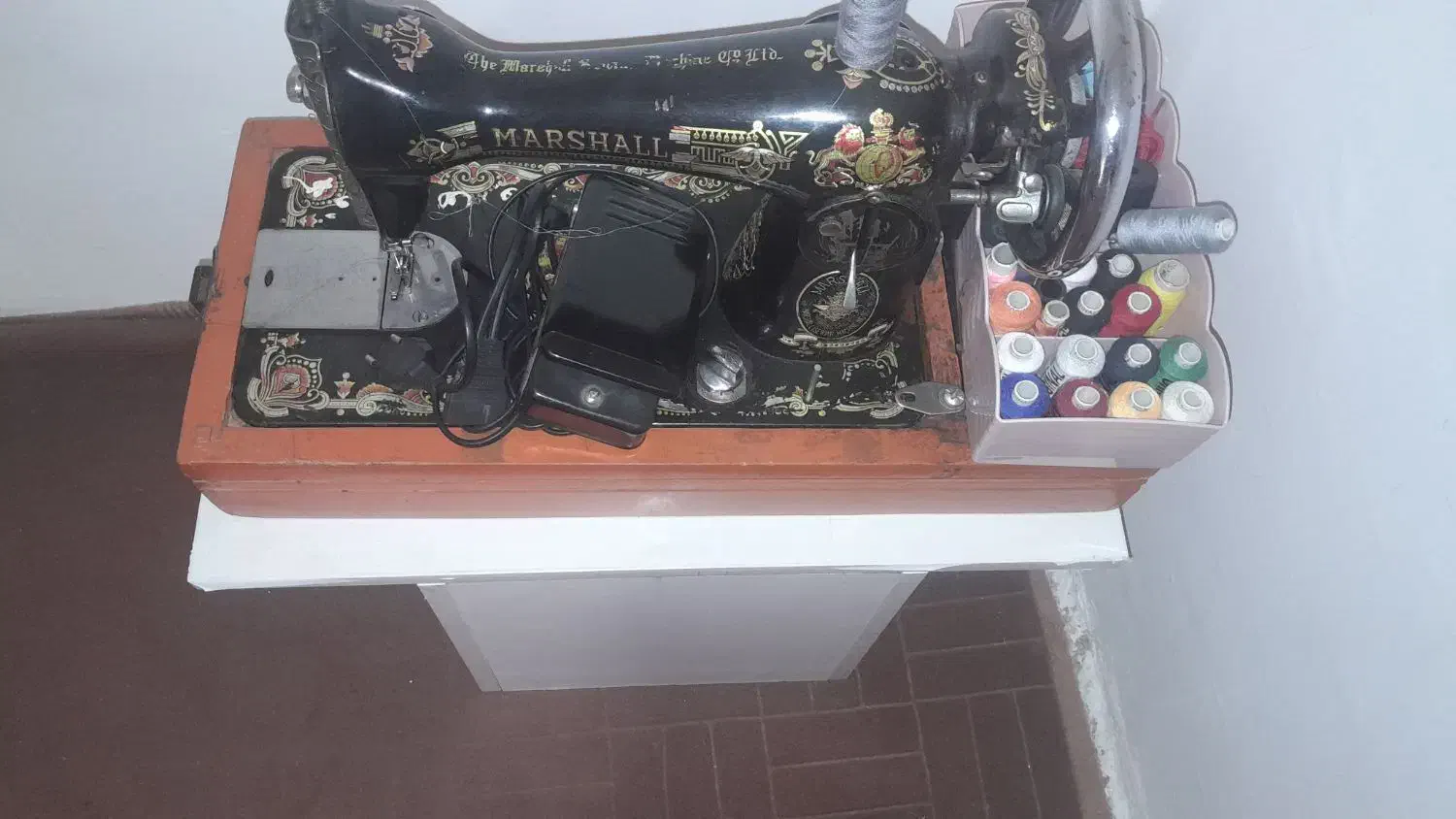 گلدان|گل مصنوعی|قروه, |دیوار