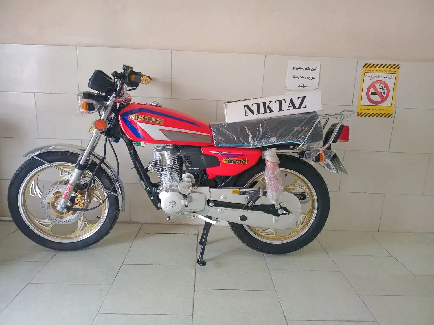 نیکتاز ۲۰۰|موتورسیکلت|گنبد کاووس, |دیوار