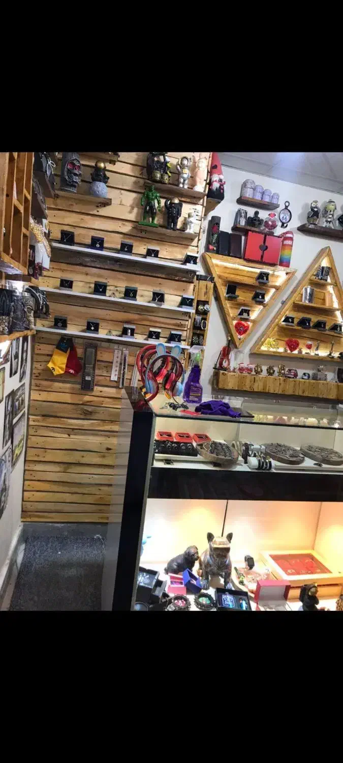 فروش فوری مغازه بدلیجات اکسسوری|بدلیجات|آبدانان, |دیوار