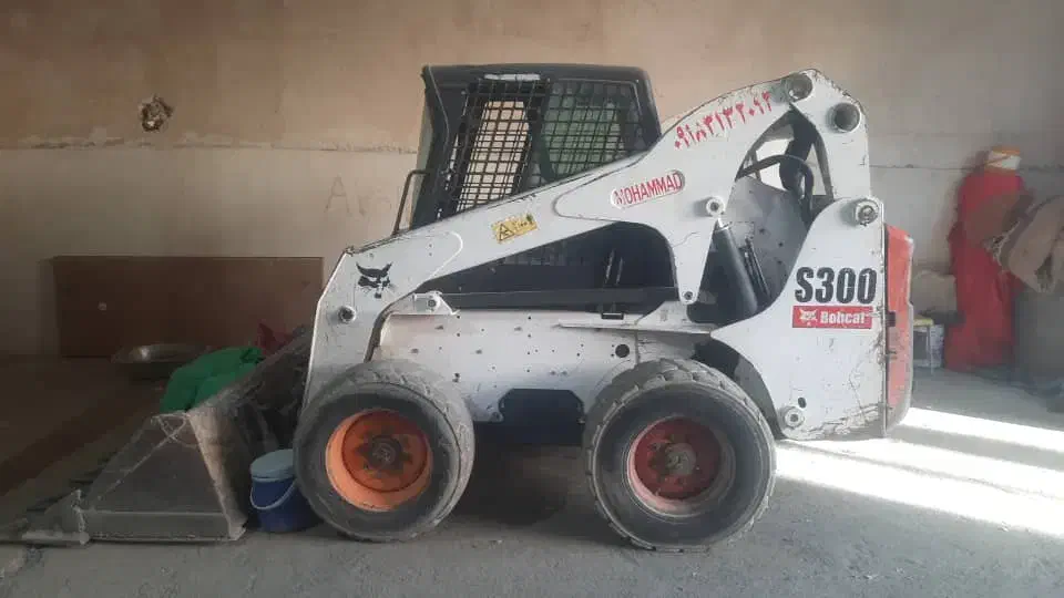 حمل نخاله وخاکبرداری توسط بابکت وخاور کارگر|خدمات حمل و نقل|تهران, بلوار کشاورز|دیوار