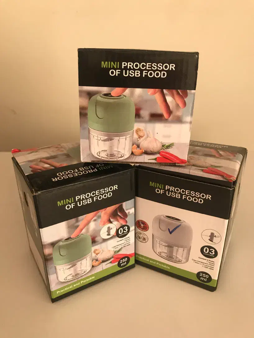 مینی خردکن شارژی ۲۵۰ میلی لیتر وارداتی اصل|سایر لوازم برقی|کازرون, |دیوار