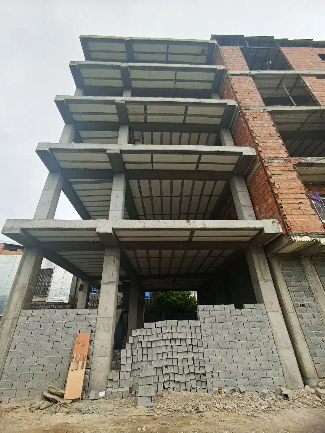 فروش چهار طبقه اسکلت تجاری مسکونی|فروش آپارتمان|آمل, |دیوار