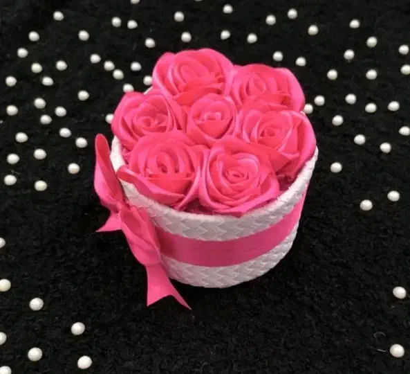 باکس چرمی گل مصنوعی روز مادر|گل مصنوعی|رشت, چله خانه|دیوار