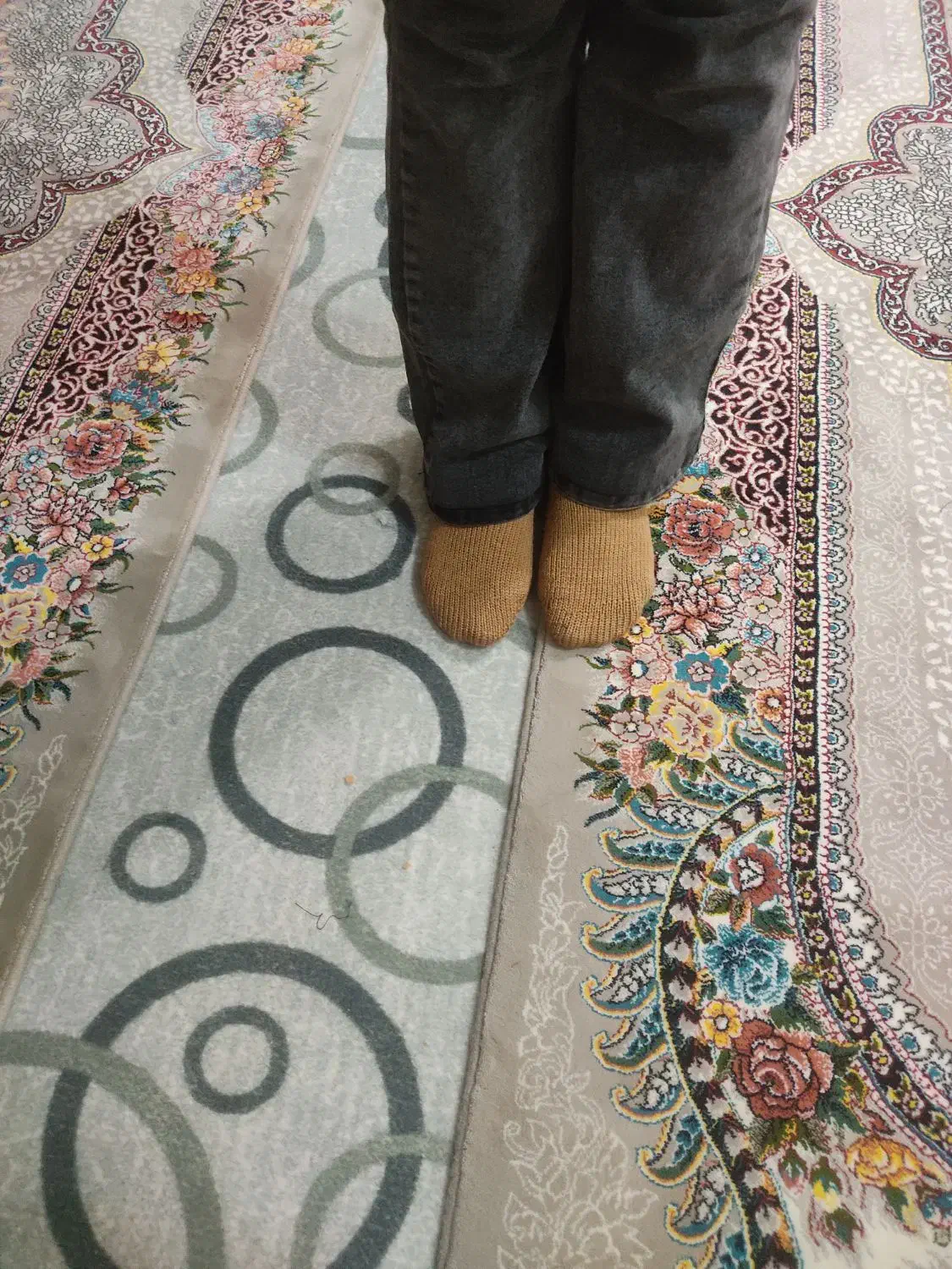 بافت انواع لباس با ماشین بافندگی|لباس|پیر بکران, |دیوار