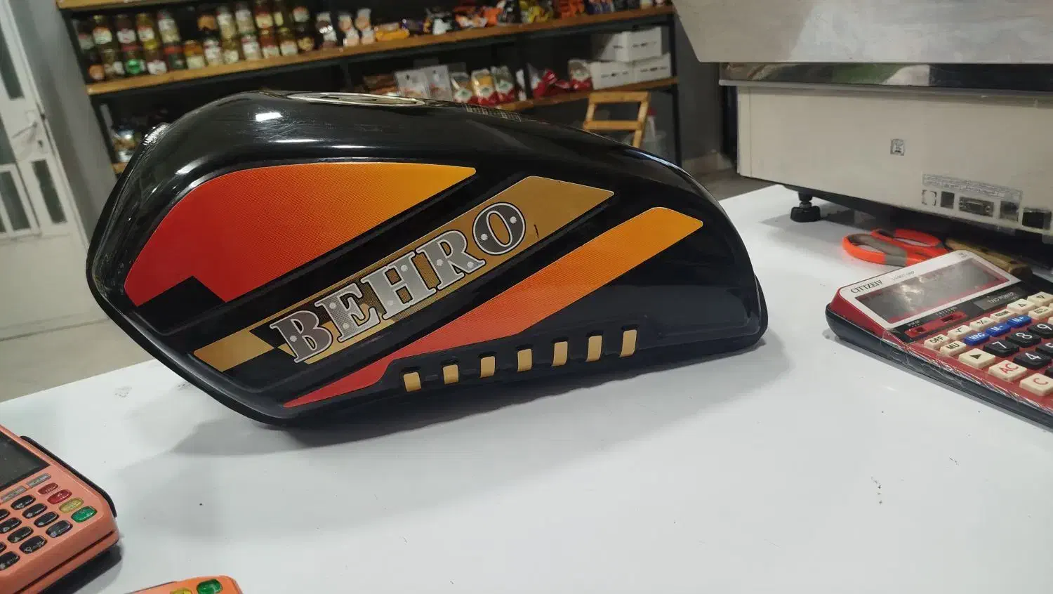 باک بزرگ|موتورسیکلت|سرایان, |دیوار