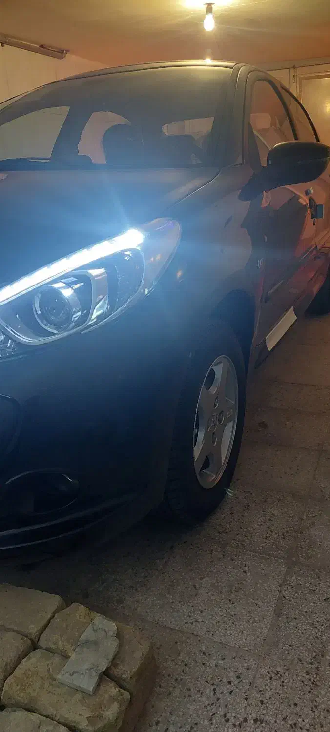 پژو 207 پانا اتوماتیک مشکی مدل 403|خودرو سواری و وانت|مشهد, امام رضا (ع)|دیوار