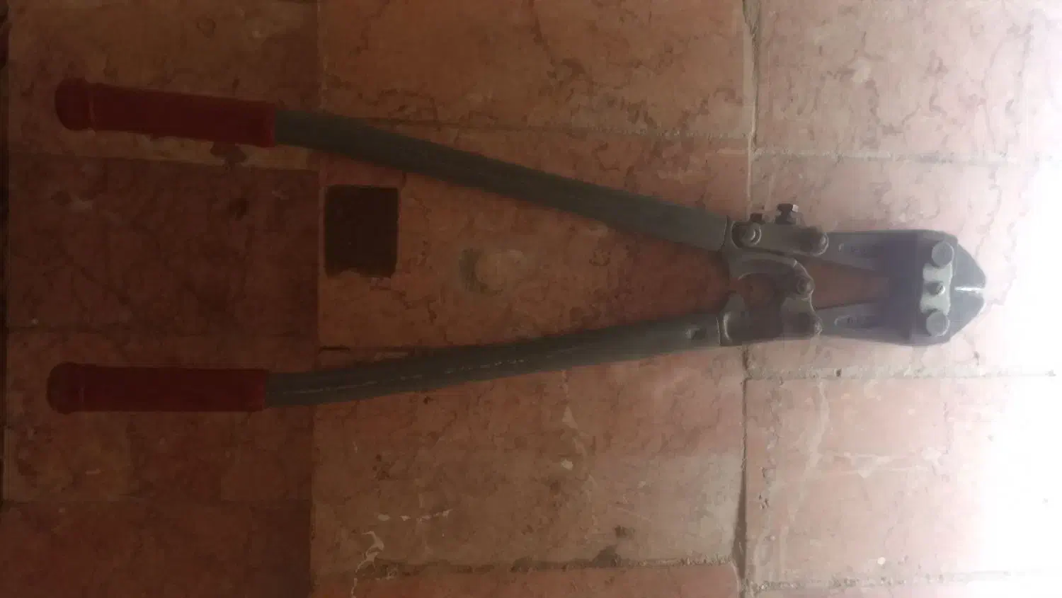 قیچی مفتعول بری|ابزارآلات|مشهد, رده|دیوار