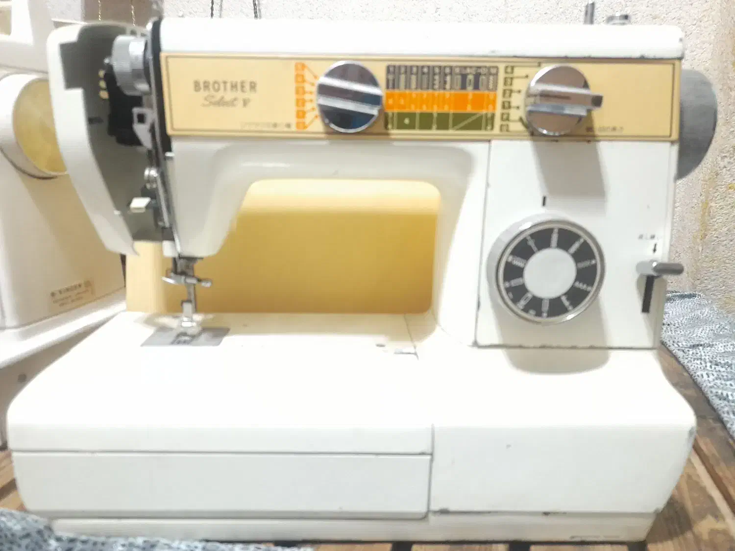 چرخ خیاطی/ژانومه|چرخ خیاطی و ریسندگی|کرج, عظیمیه|دیوار