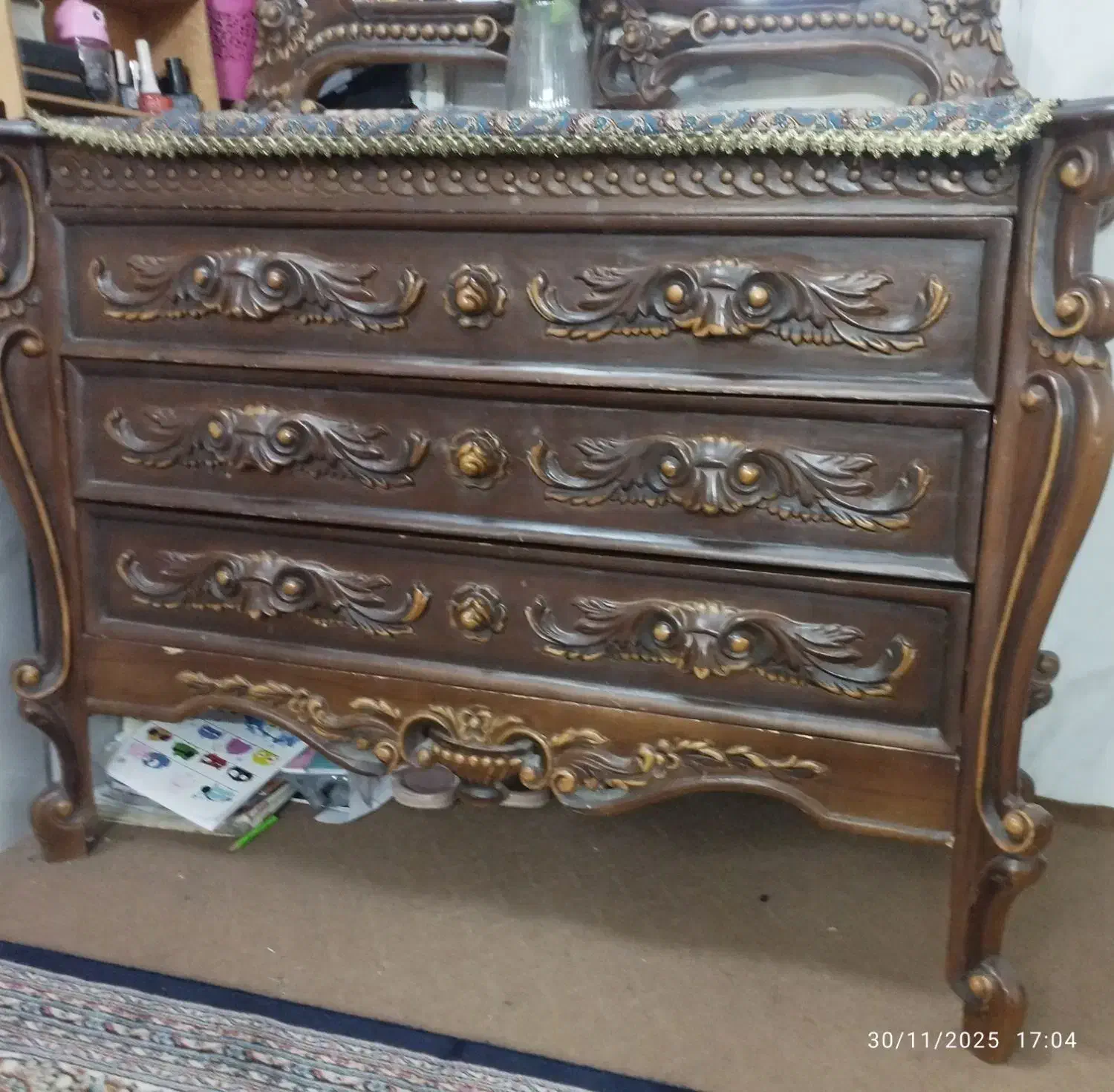 کنسول و آینه منبتی|بوفه، ویترین، کنسول|قم, قلعه کامکار|دیوار