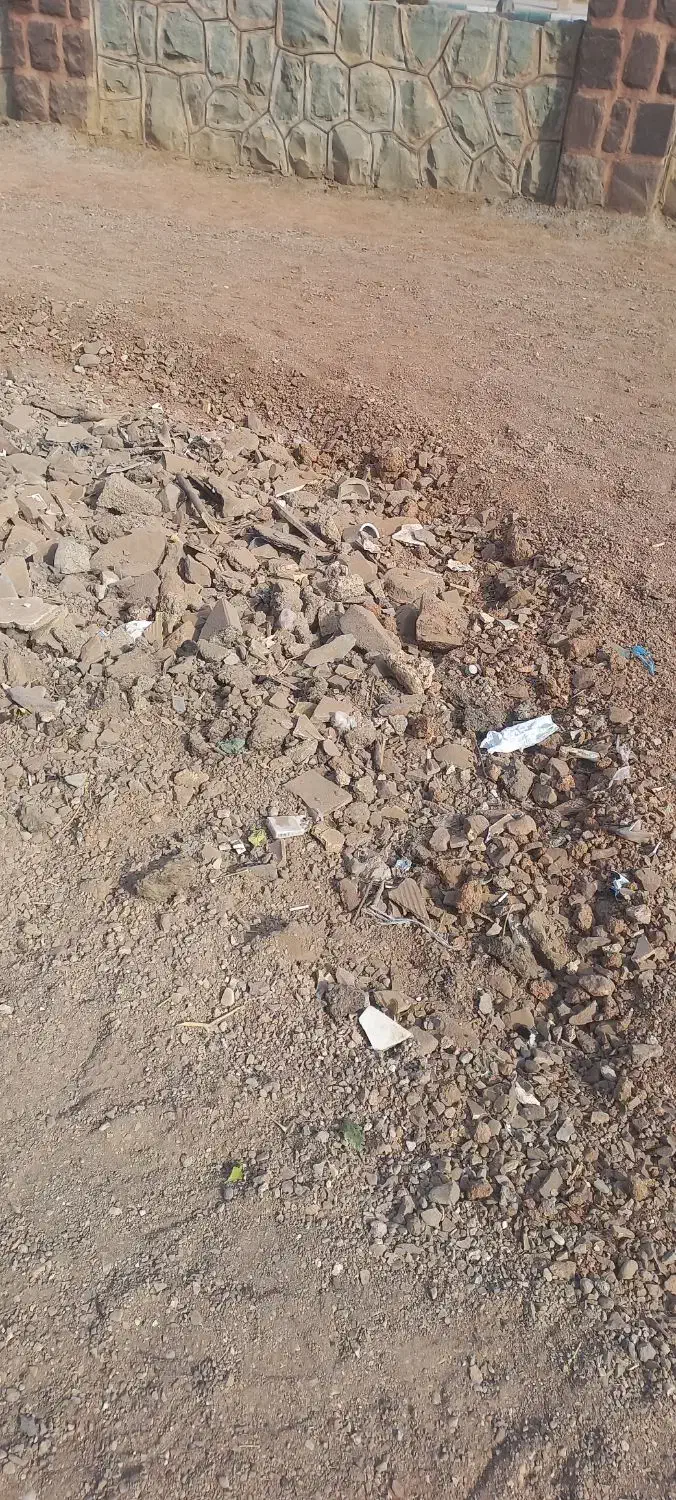 نیازمند فرغون|فعالیت داوطلبانه|پرند, فاز ۶|دیوار