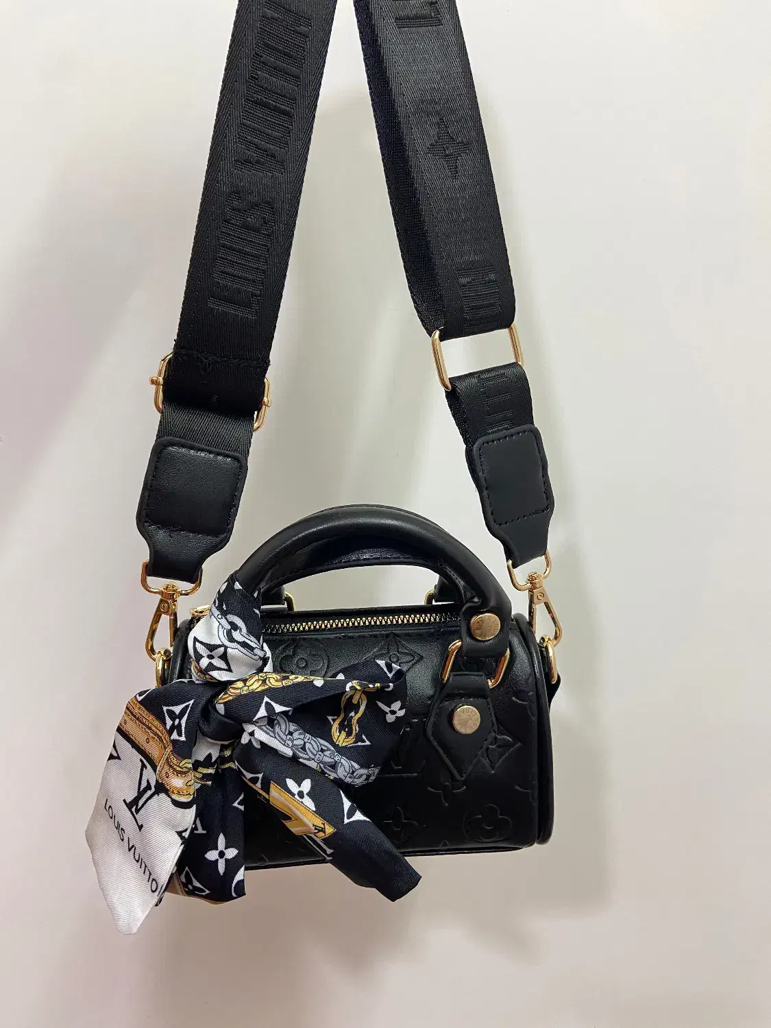 دو مدل کیف دستی و دوشی دونه ای ۵۰۰|کیف، کفش، کمربند|ساری, |دیوار