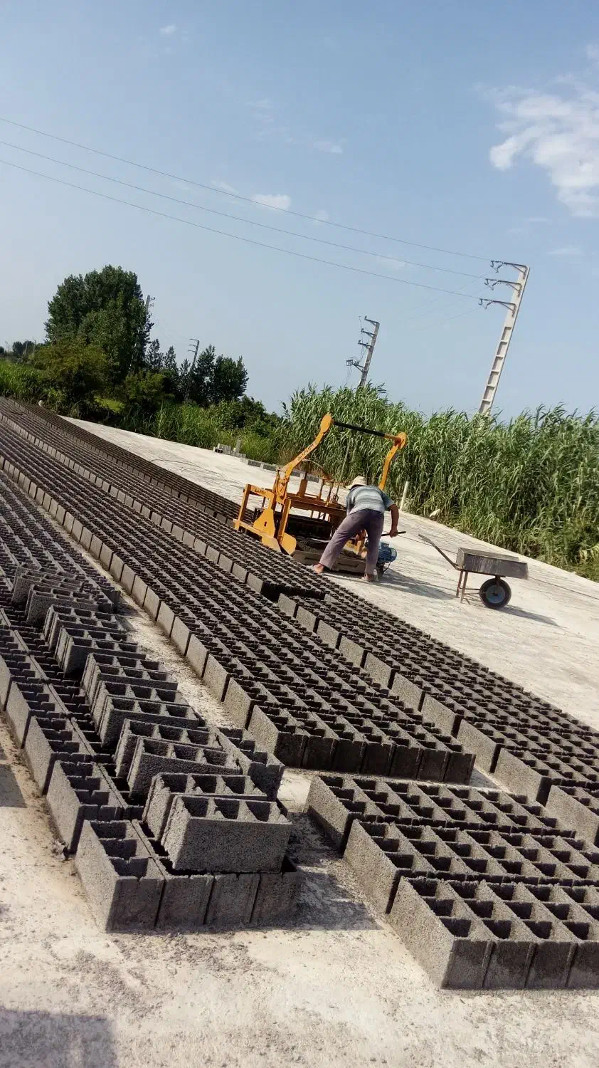 کارگر تولید بلوک وحمل|استخدام صنعتی، فنی، مهندسی|محمودآباد, |دیوار
