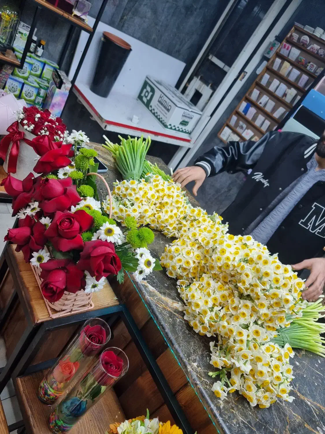 گل نرگس خفر|گل و گیاه طبیعی|شیراز, لاله|دیوار