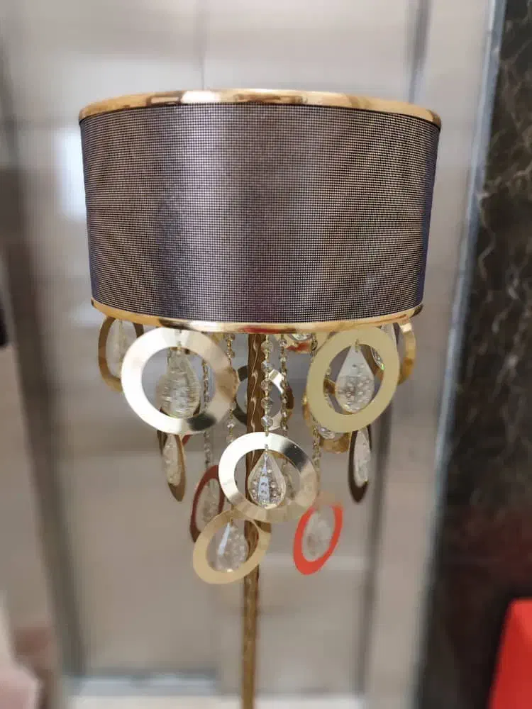 لوستر ایستاده|لوستر و چراغ آویز|مشهد, امیریه|دیوار