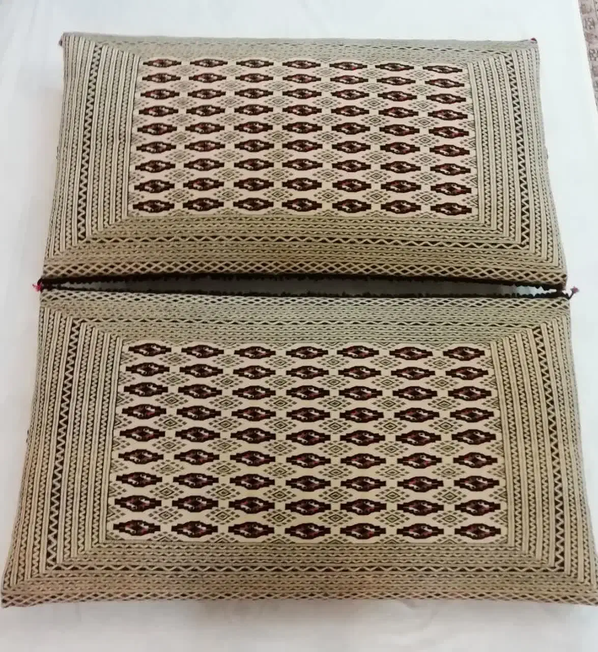 قالیچه وپشتی دستباف|فرش|مشهد, سلام|دیوار