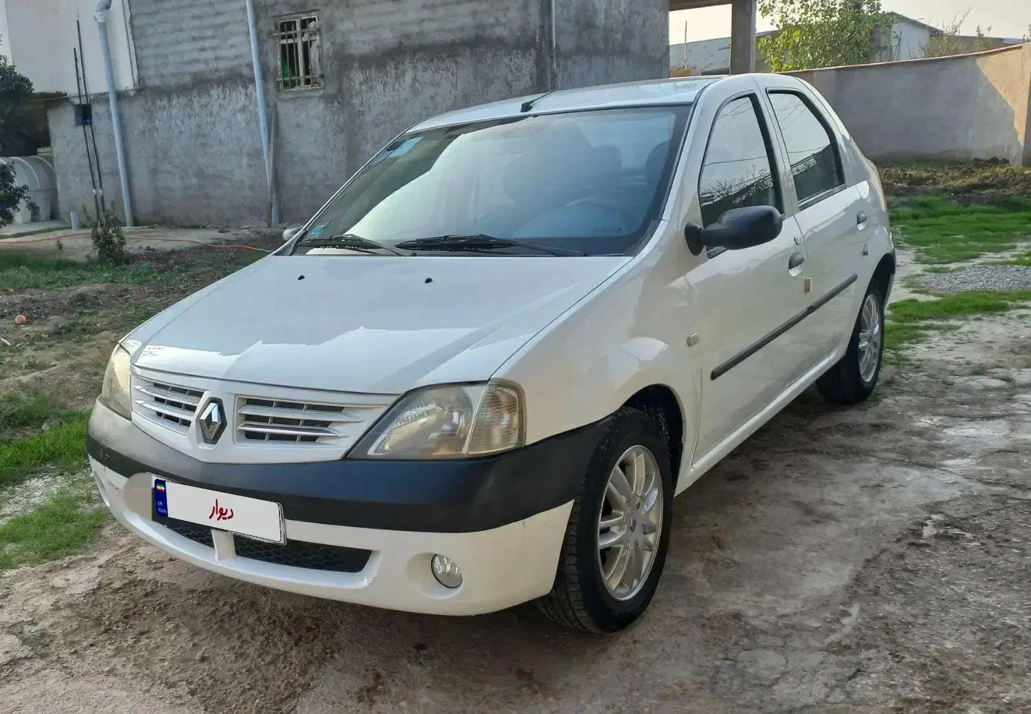 ماشین تندر۹۰ لوگان E2 مدل ۹۶ سفید|خودرو سواری و وانت|ساری, |دیوار