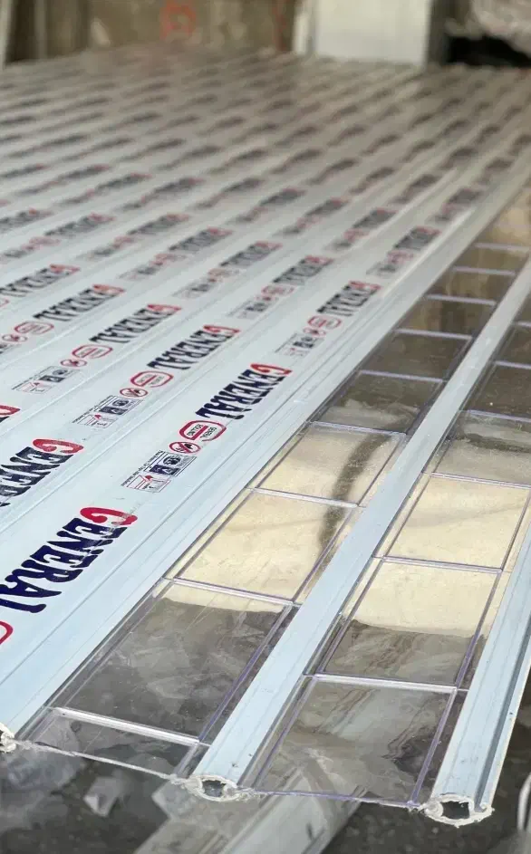 نصب تعمیر کرکره برقی،شیشه سکوریت ،دوربین ،سایبان|خدمات پیشه و مهارت|پرند, فاز ۰|دیوار