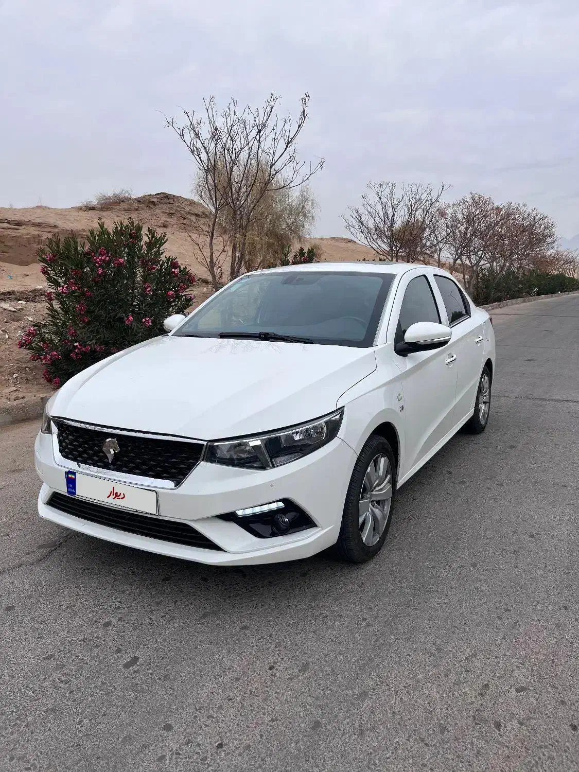 تارا v4 اتوماتیک بدون رنگ|خودرو سواری و وانت|یزد, |دیوار