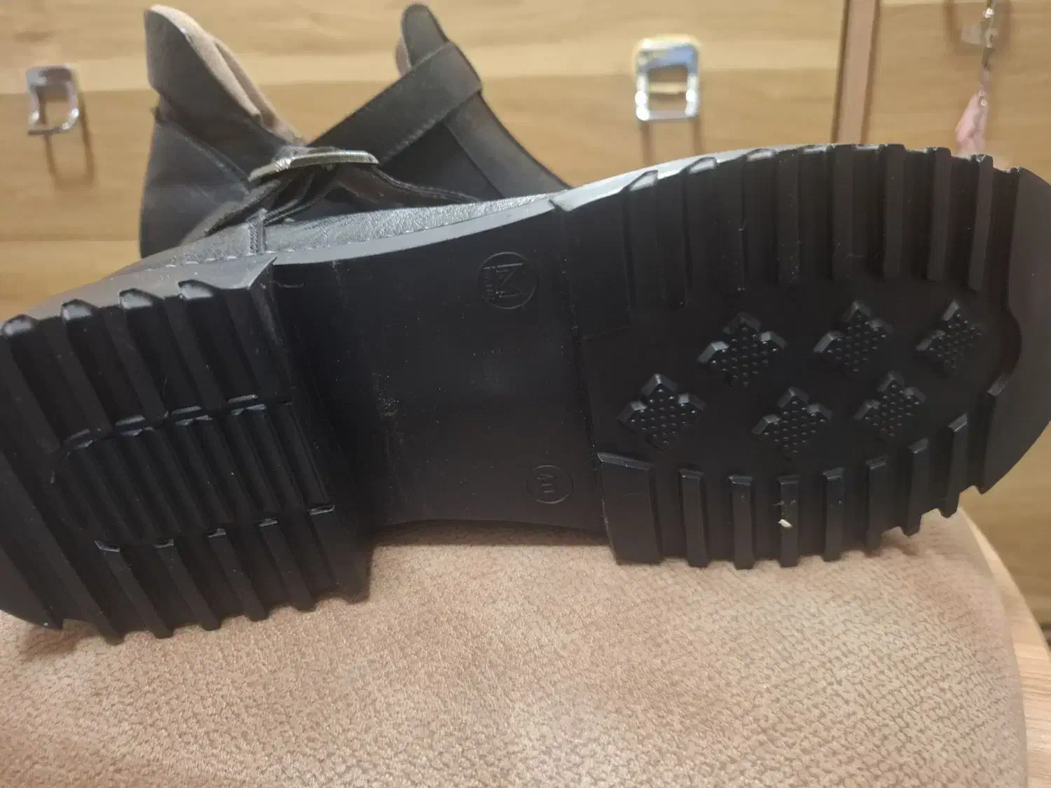 نیم بوت مشکی زنانه سایز ۴۰|کیف، کفش، کمربند|ری, منصوریه منگل|دیوار