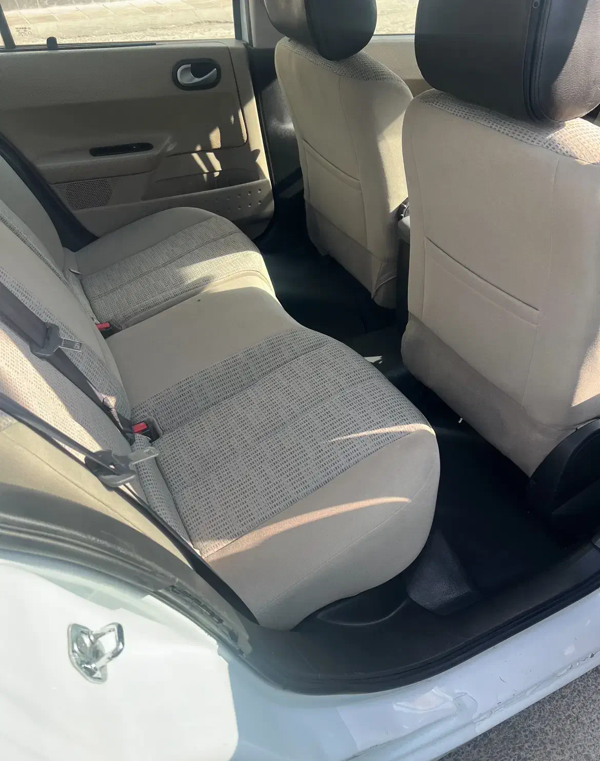 مگان مدل۸۹ اتومات 2000cc|خودرو سواری و وانت|اصفهان, فیض|دیوار