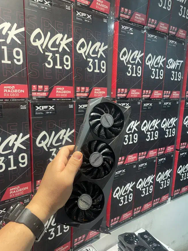 فروش انواع کارت گرافیک  با بالاترین تنوع موجودی|قطعات و لوازم جانبی رایانه|شیراز, ملاصدرا|دیوار