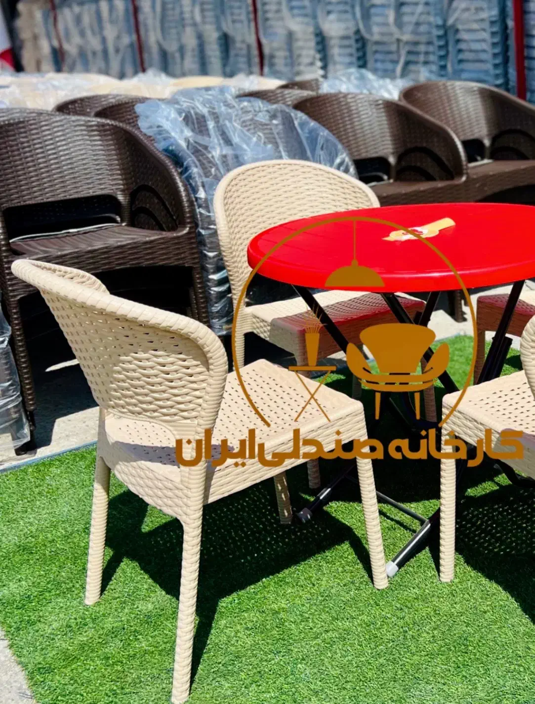 صندلی پلاستیکی  باغی کافه طرح محمدرضا|میز و صندلی غذاخوری|تهران, میدان ولیعصر|دیوار