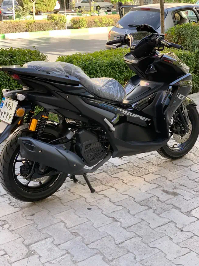 ایروکس ۱۴۰۴ کم کار آب خنک|موتورسیکلت|مشهد, امام خمینی|دیوار