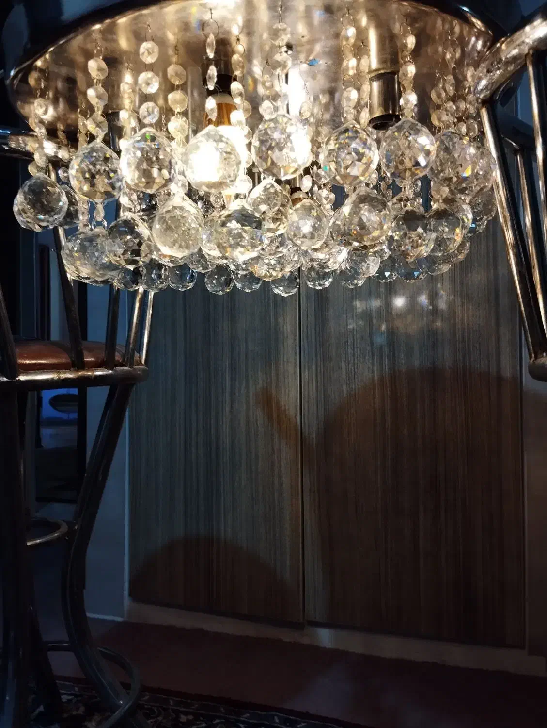 لوستر شیک|لوستر و چراغ آویز|صدرا-فارس, فاز ۱|دیوار