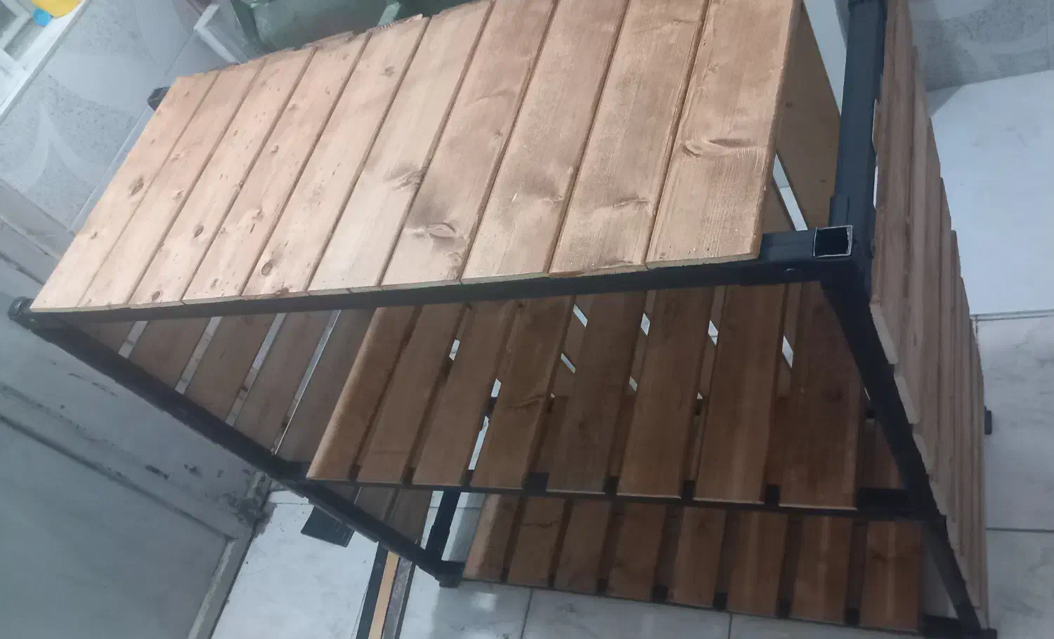 نصف قیمت بازارشیک وبروز|کتابخانه، شلف، قفسههای دیواری|ساوه, |دیوار