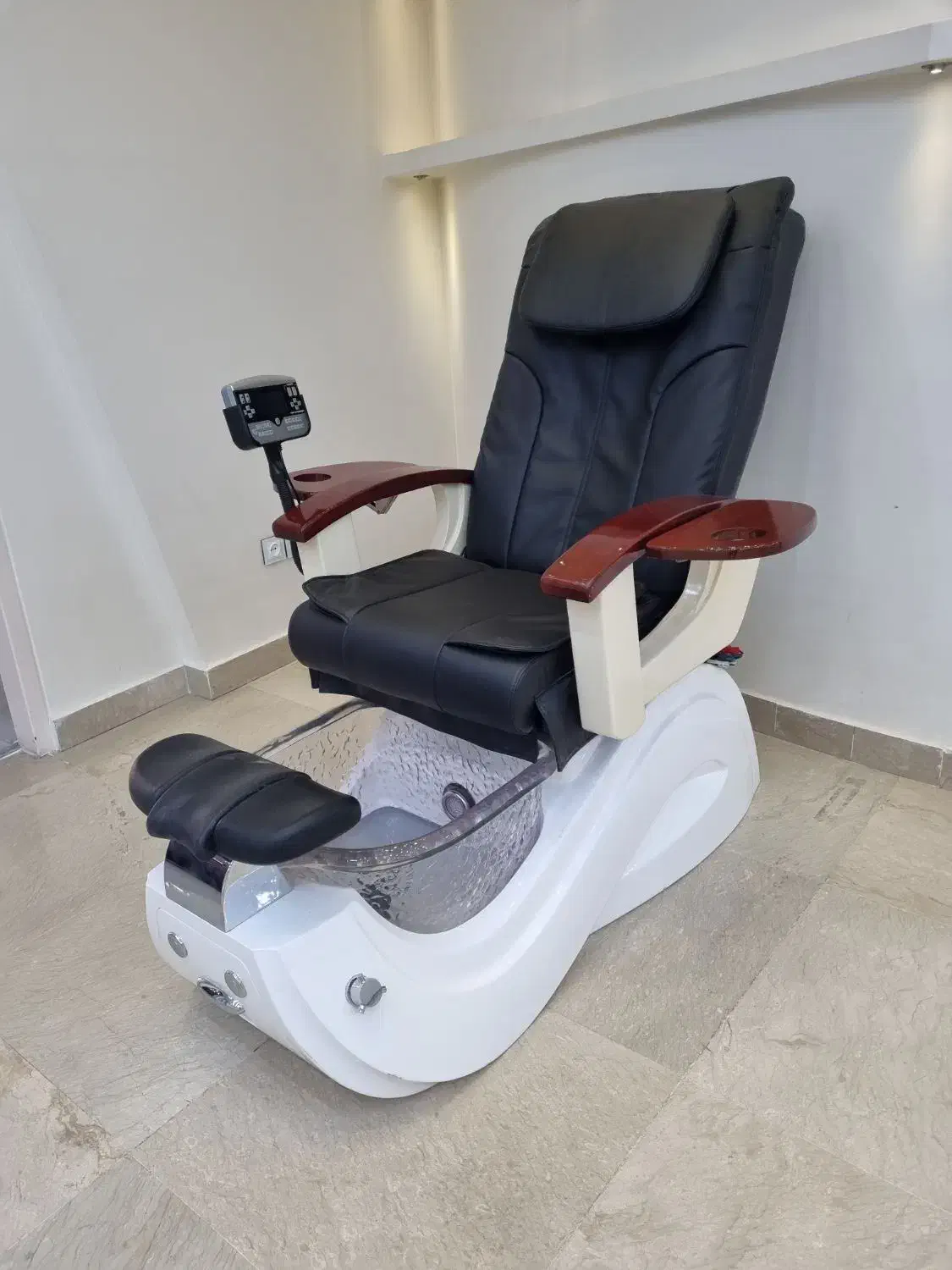 صندلی پدیکور ماساژوردار وارداتی|آرایشگاه و سالن‌های زیبایی|تهران, باغ فیض|دیوار