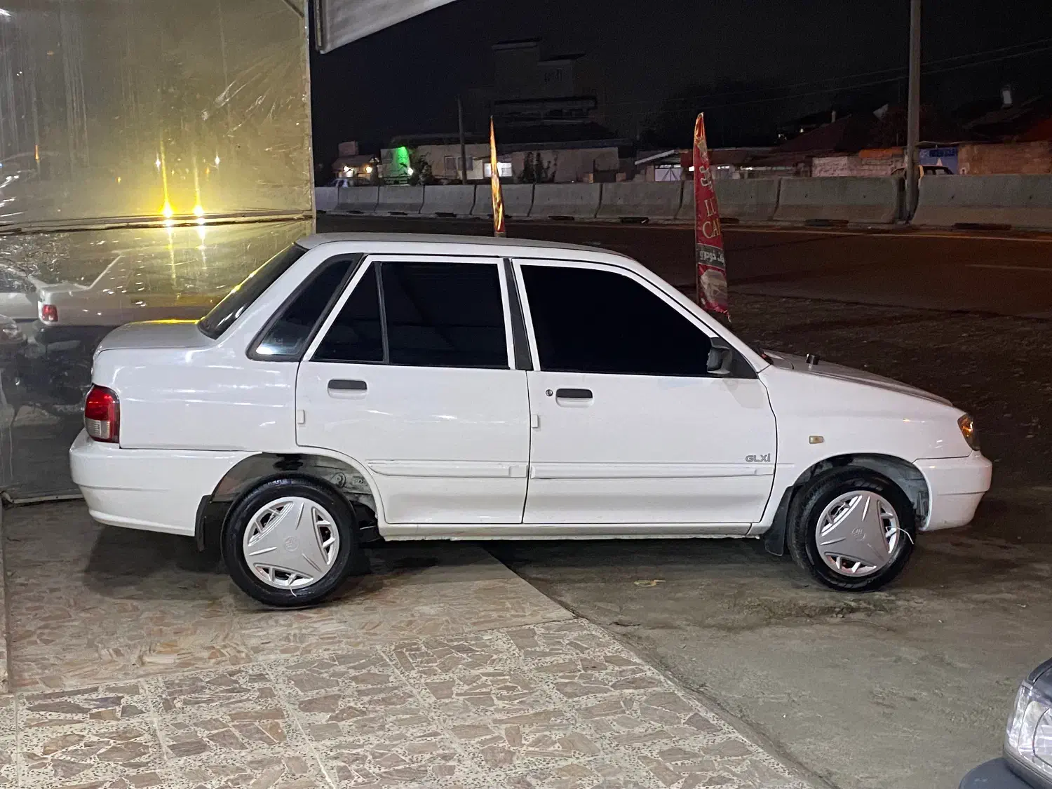 ۱۳۲مدل۸۸|خودرو سواری و وانت|تولم شهر, |دیوار