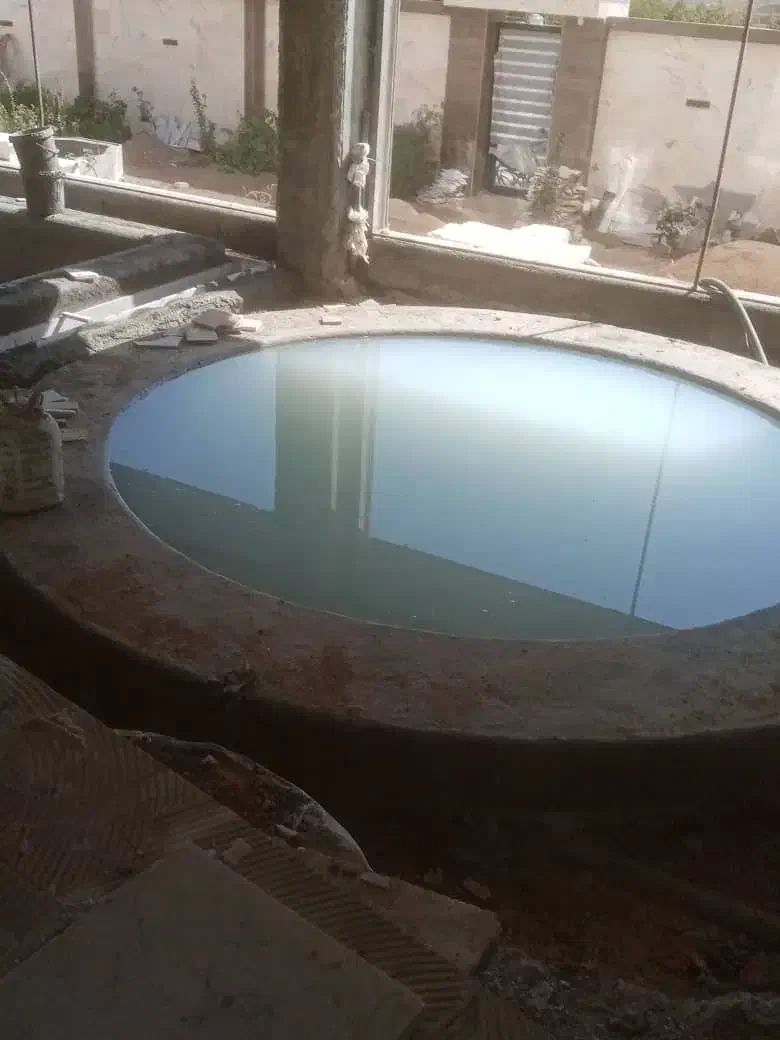 آب بندی استخر و کاشی کاری استخر با ضمانت|خدمات پیشه و مهارت|هشتگرد, شهرک سهیلیه|دیوار