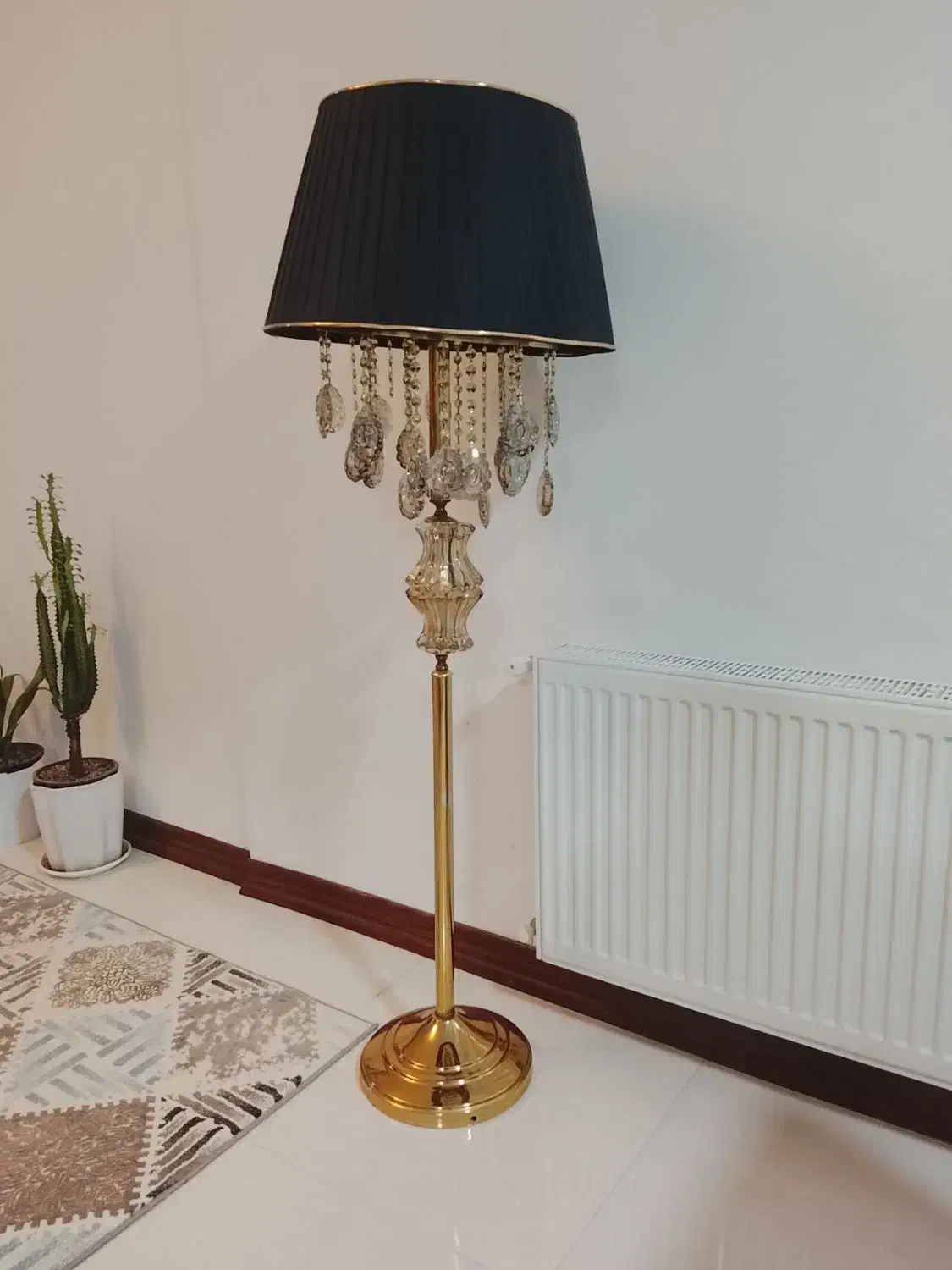 یک عدد آباژور و یک عدد ساعت سه پایه دیاکو|ساعت دیواری و تزئینی|زاهدان, |دیوار