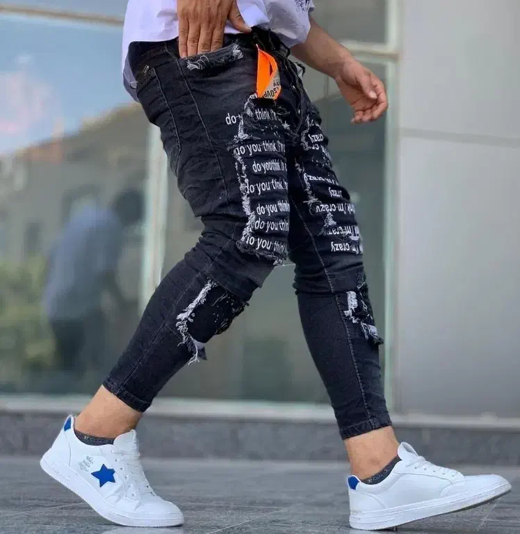 یک عدد شلوار لی.کمر کش|لباس|اراک, |دیوار