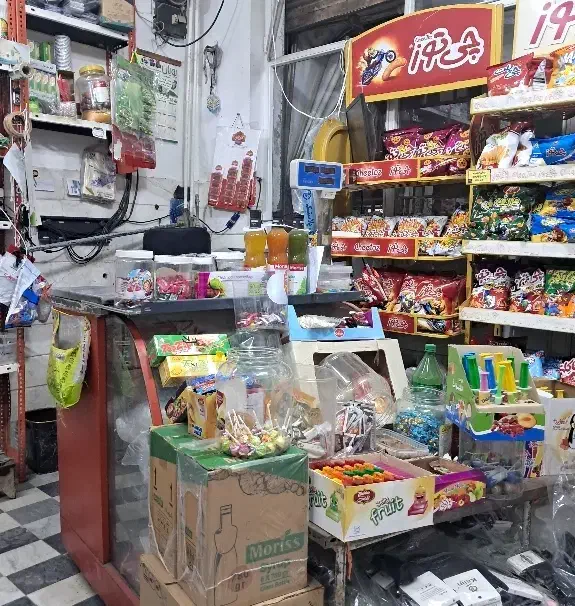 مغازه با لوازم داخل اجاره ای|اجارهٔ مغازه و غرفه|قم, شهرک امام حسین|دیوار