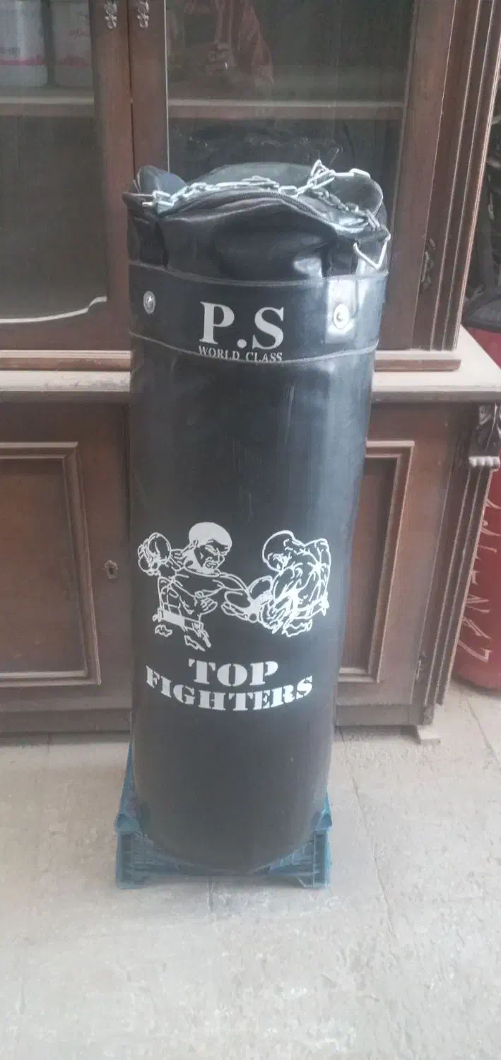 ۲ عدد کیسه بکس حرفه ای در حد نو|تجهیزات ورزشی|تربتحیدریه, بهزیستی|دیوار