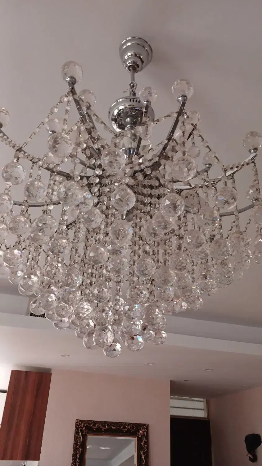 لوستر کریستال اصل چک|لوستر و چراغ آویز|پردیس, فاز ۲|دیوار