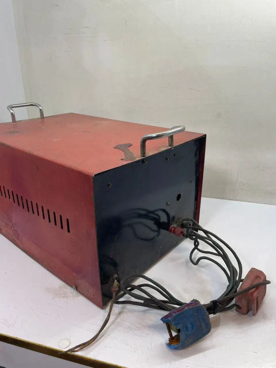 شارژر باتری ماشین و موتور|قطعات یدکی و لوازم جانبی|تهران, بهداشت|دیوار