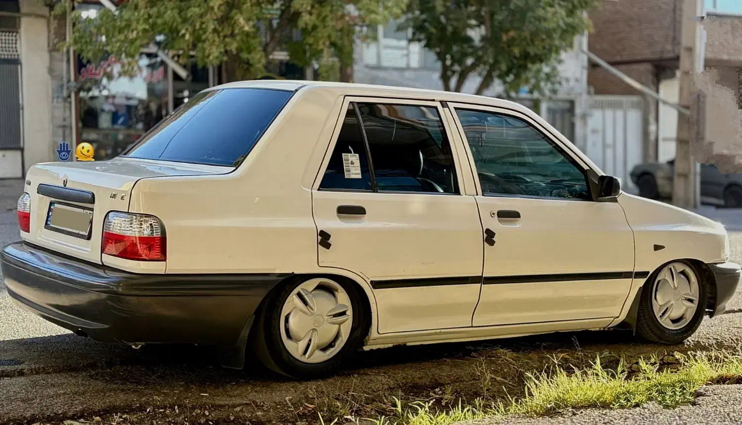 چراغ عقب بالا سفید پراید مدل پژو پارسی|قطعات یدکی و لوازم جانبی|خرم‌آباد, |دیوار