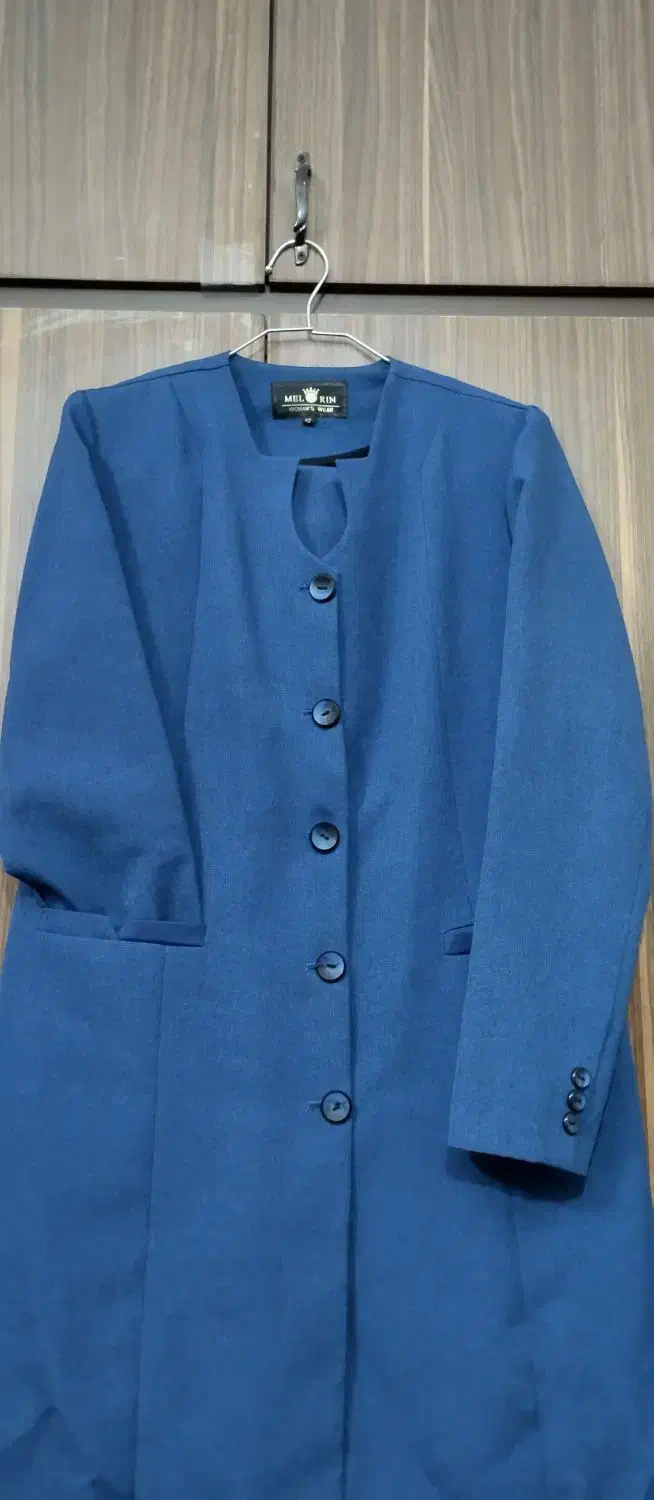 مانتو اداری|لباس|تفت, |دیوار