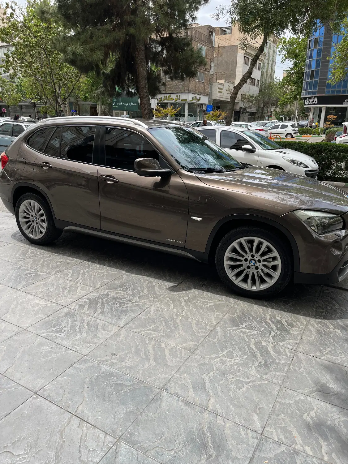 BMWX1|خودرو سواری و وانت|مشهد, آزادشهر|دیوار