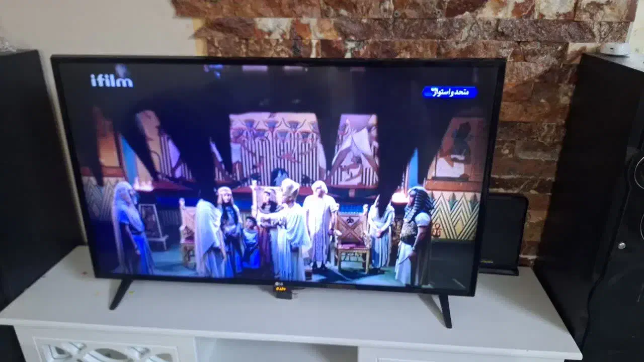تلویزیون ال ای دی ۴۲ اینچ ال جی|تلویزیون و پروژکتور|تهران, یاخجی آباد|دیوار