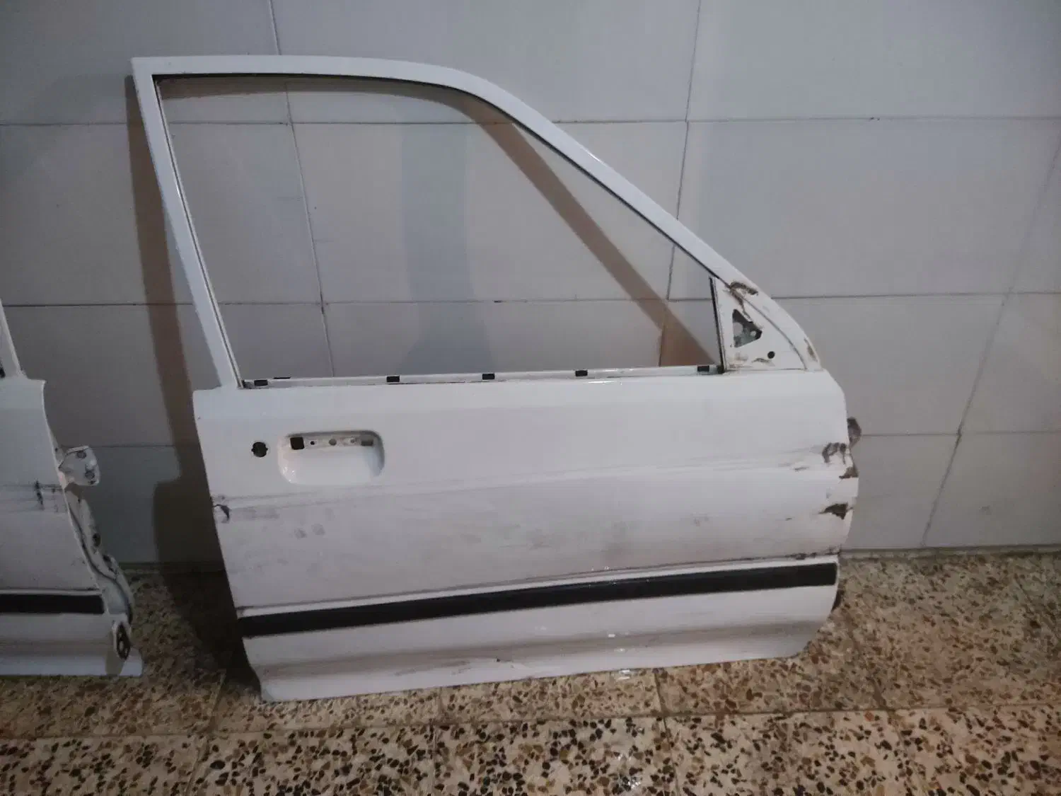 فروش درب جلو سمت شاگرد و درب عقب سمت شاگرد|قطعات یدکی و لوازم جانبی|اهواز, منبع اب|دیوار