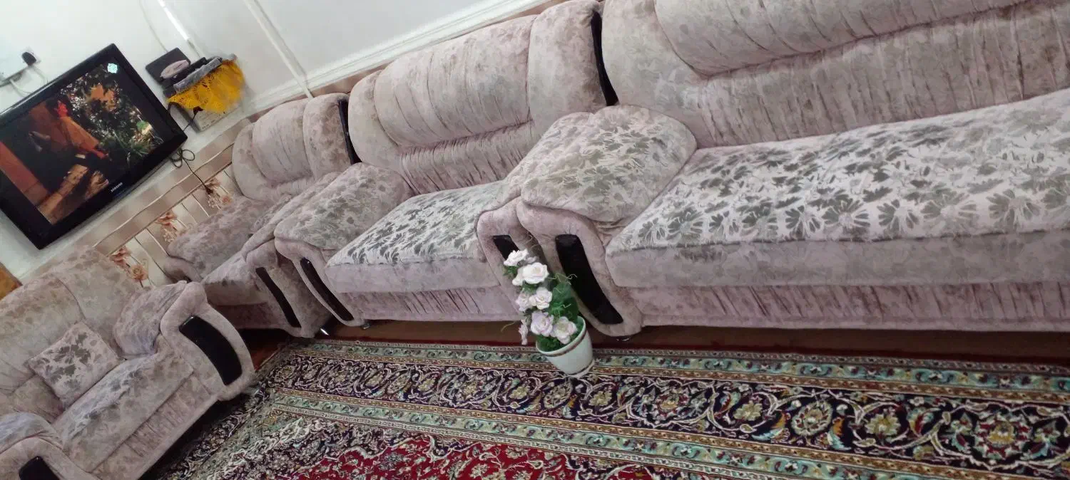 مبل ۷نفره درحد نو|مبلمان خانگی و میز عسلی|کارون, |دیوار