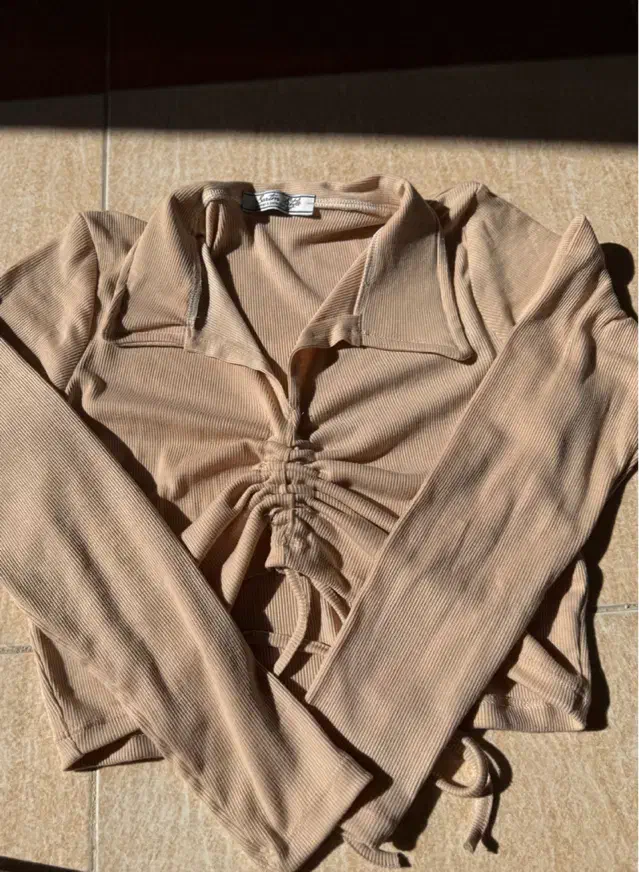 لباس|لباس|رشت, منظریه|دیوار