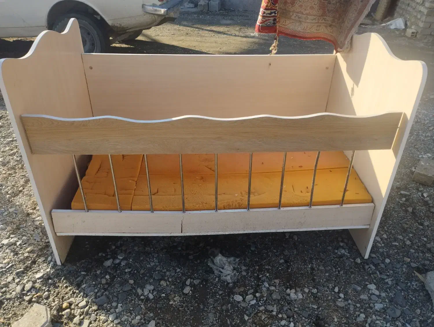 تخت نوزاد|اسباب و اثاث بچه|بروجرد, |دیوار