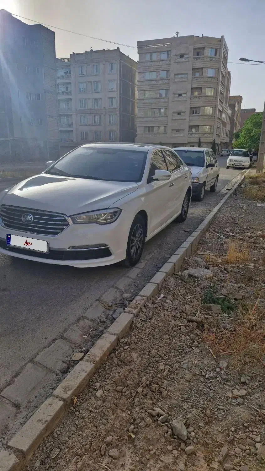 لیفان ۸۲۰ مدل ۹۵|خودرو سواری و وانت|نیشابور, شهرک فیروزه|دیوار