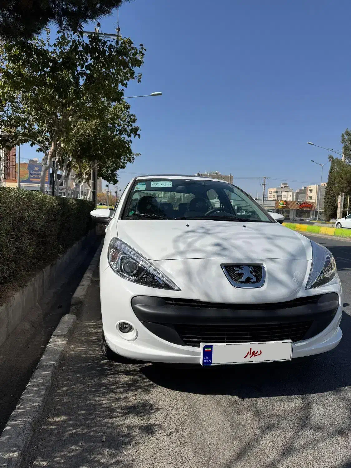 پژو ۲۰۷ پانامرا سفید tu5 pluse|خودرو سواری و وانت|بیرجند, |دیوار