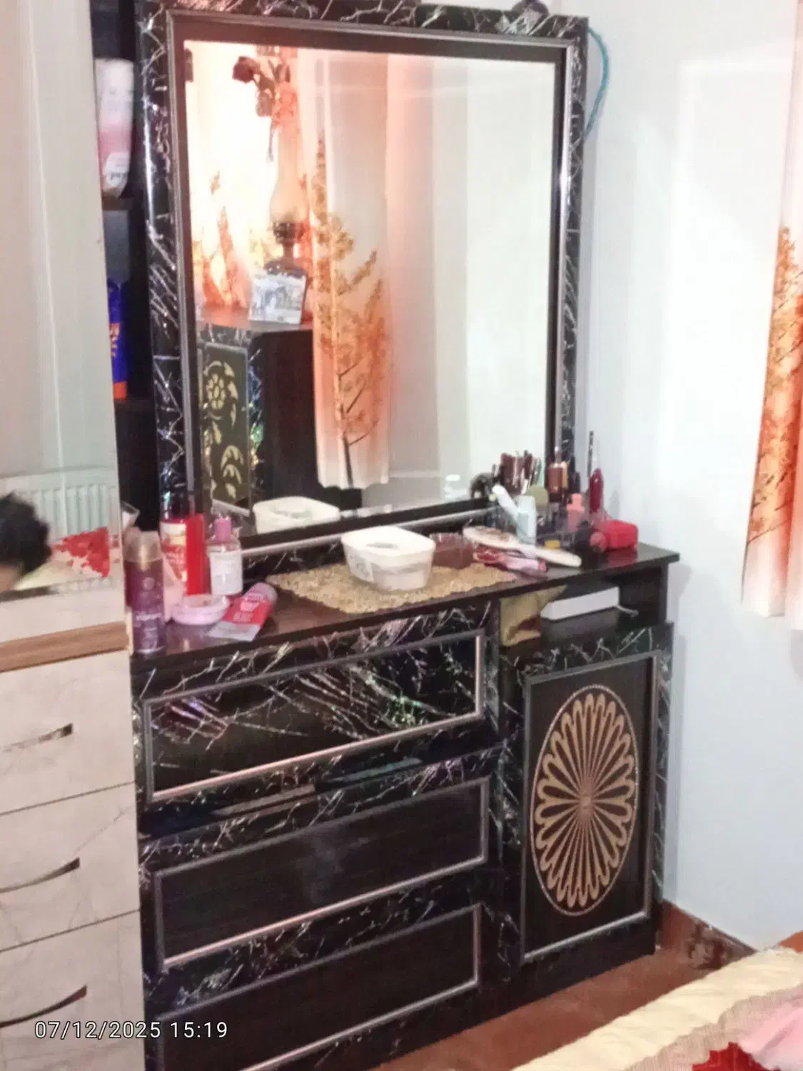 کمد و دراور وآینه کمد سه تیکه در حد نو|جاکفشی، کمد، دراور|رامند, |دیوار