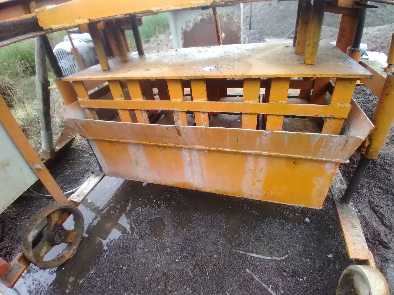 دستگاه بلوک زنی صفر|مصالح و تجهیزات ساختمان|احمدسرگوراب, |دیوار